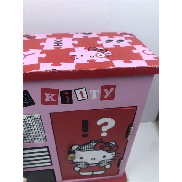 Hello Kitty Jewelry Box Chest of Drawers Toys R Us 2010 . Please Read - Picture 3 of 16